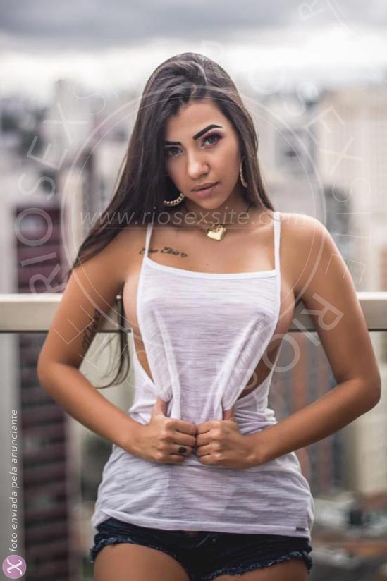 7ª foto da Rebecca Bueno