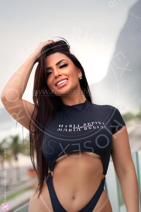 1ª foto da Monique Ferraz