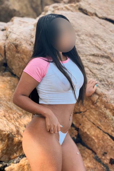 
Dark-skinned escort in the south zone of RJ