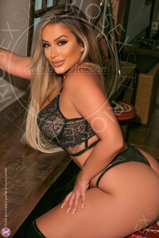 1ª foto da Karen Ortega