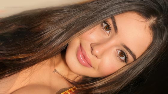 Ninfeta de 18 em copacabana garota de programa