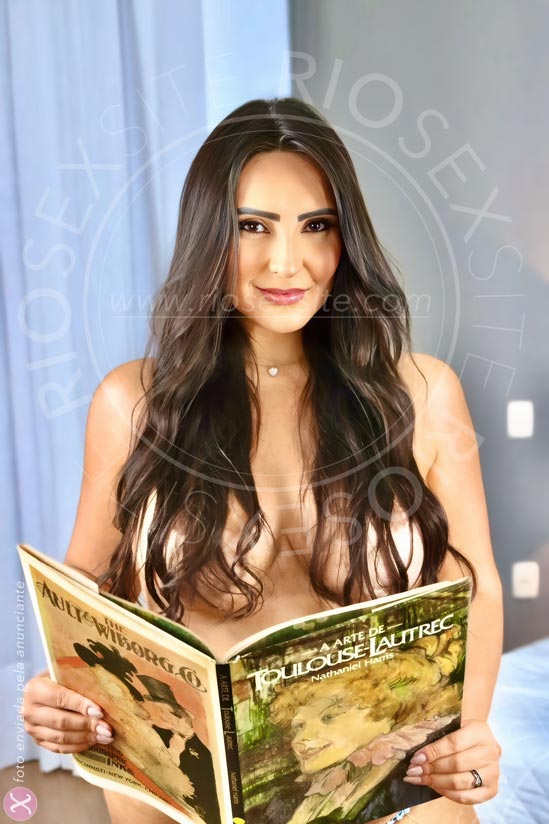 19 - photo of Cecília Duarte