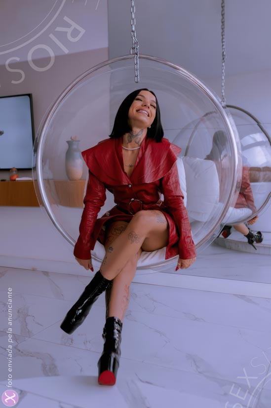 18ª foto da Georgina