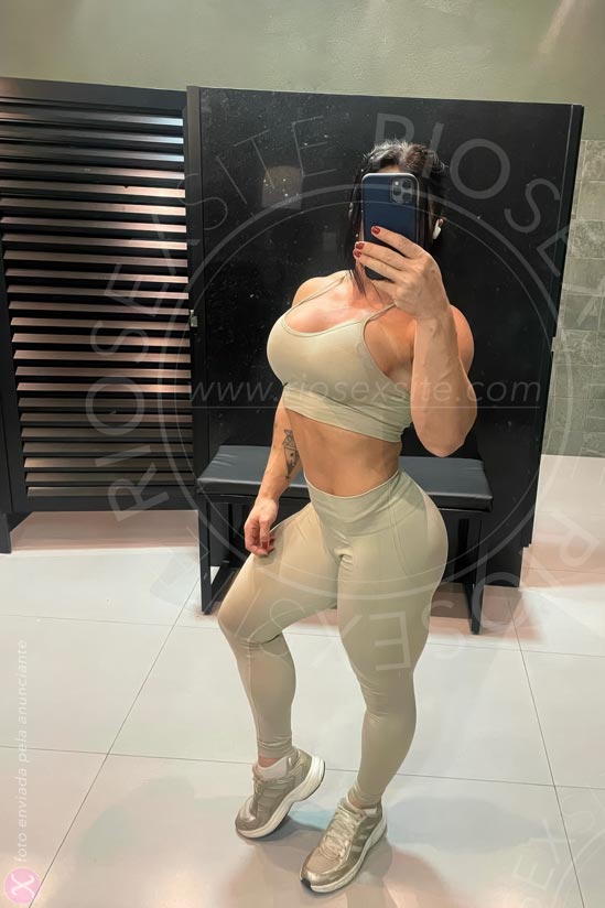 8ª foto da Larissa Maya