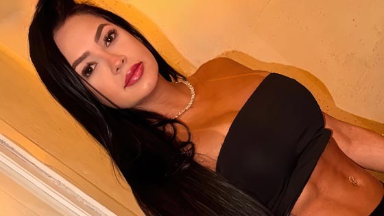 Acompanhante com local em copacabana