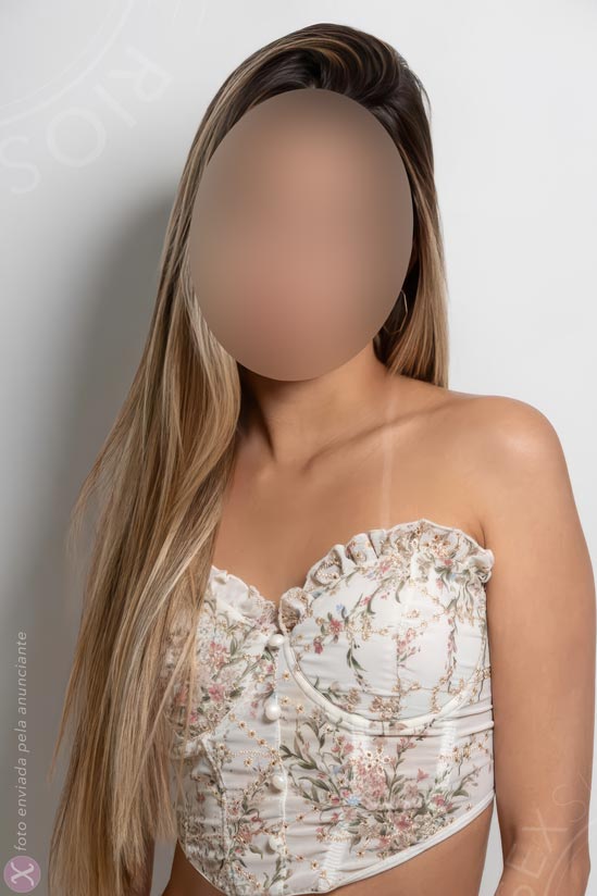 10ª foto da Larissa Leal