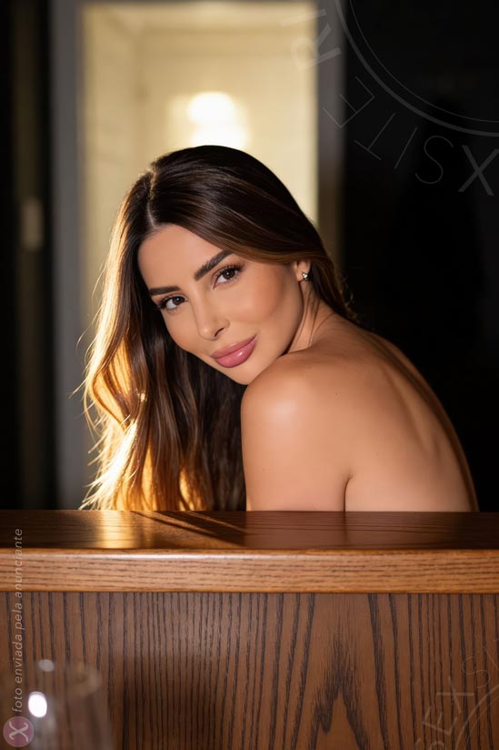 21ª foto da Lauren Mercier