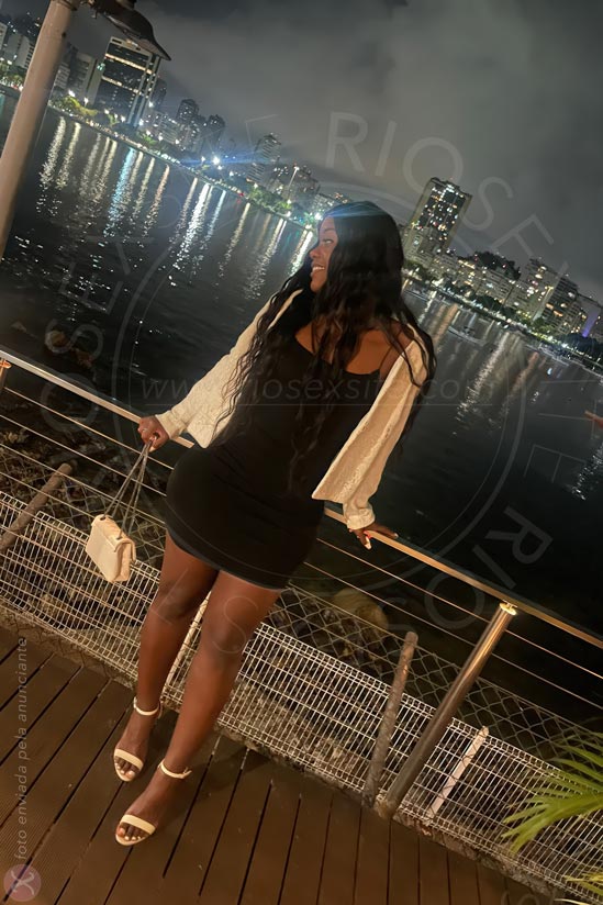 6ª foto da Rebecca