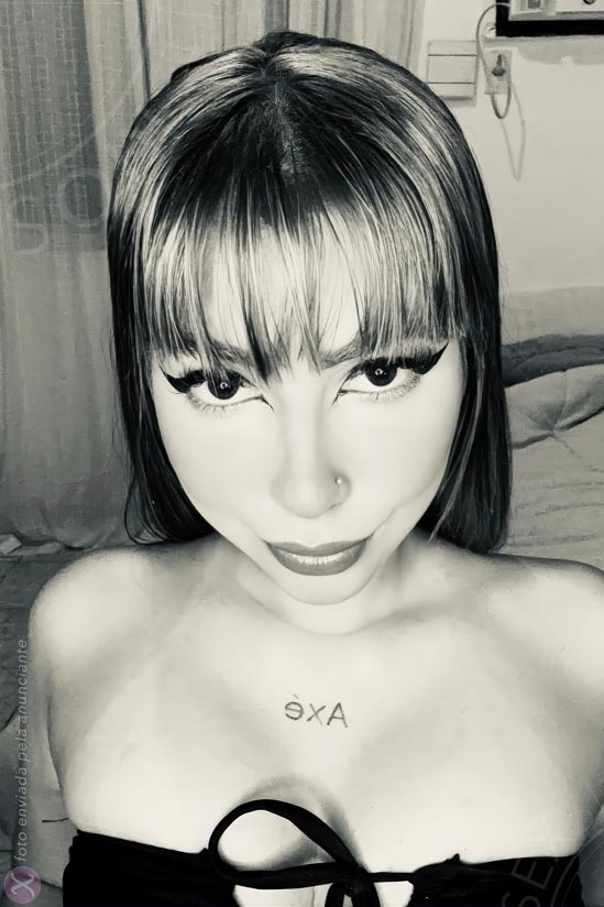 3ª foto da Paola