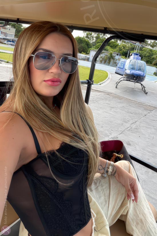 2ª foto da Nicoly Bellini