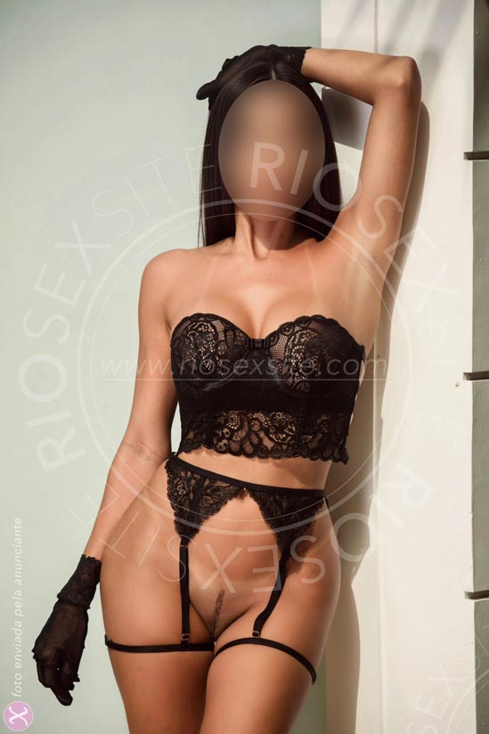 1ª foto da Lina Belini