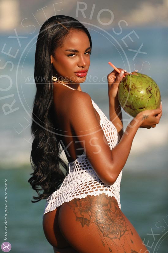 1 - photo of Indyara Dourado