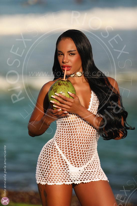 2 - photo of Indyara Dourado