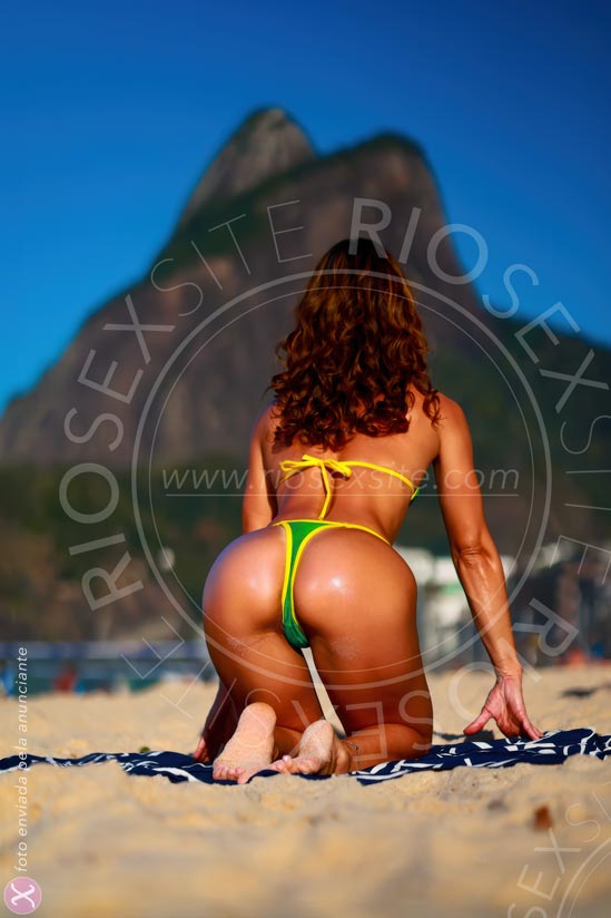 18 - photo of Nicole Mattos